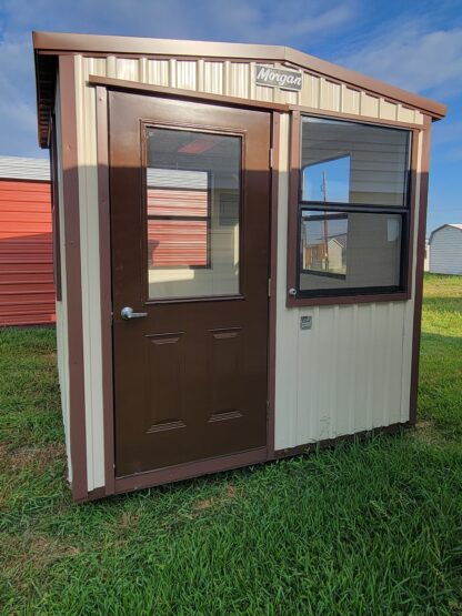 08 x 08 Guard House