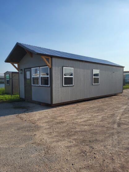 14 x 33 *MUST SEE* Custom Tiny Cabin with FULL KITCHEN! - H205483 - Image 4
