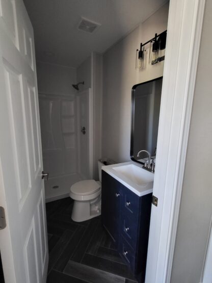 14 x 33 *MUST SEE* Custom Tiny Cabin with FULL KITCHEN! - H205483 - Image 25