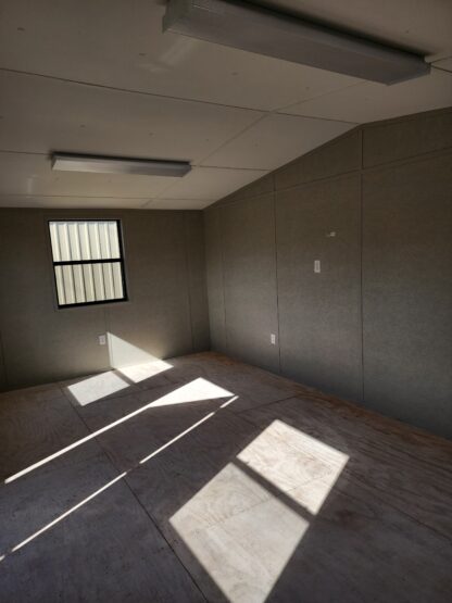 12 x 20 Lined Office - H203984 - Image 3