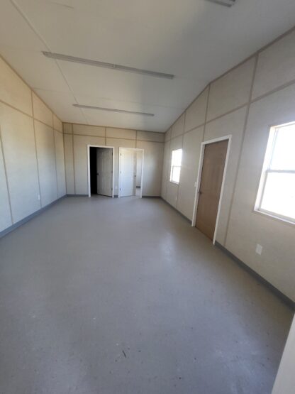 14 x 42 Lined Deluxe Multiple Room Office Building / ADU with Full Electrical - H204985 - Image 11