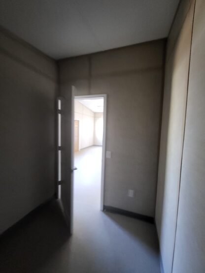 14 x 42 Lined Deluxe Multiple Room Office Building / ADU with Full Electrical - H204985 - Image 3