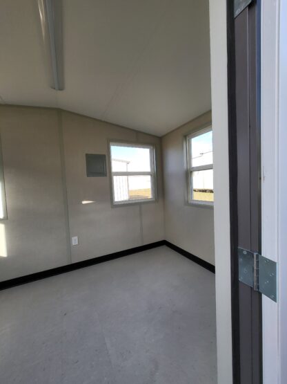 08 x 12 Guardhouse / Building with Electrical - H205865 - Image 3