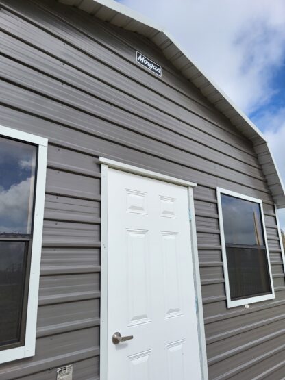 16 x 30 Deluxe Barn with Front Door and Windows - Image 5