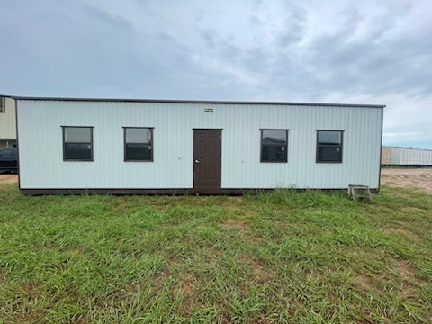 14 x 42 *Pre-Owned* Lined Deluxe Steel Building - P-91767 - P-91767