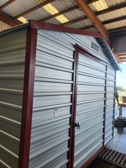 10 x 10 Peak Storage - H205728