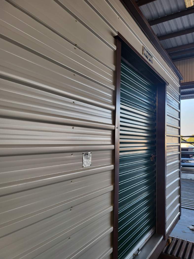 12 x 12 Self Storage - H205672