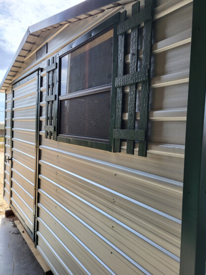 10 x 12 Deluxe Storage - H205786