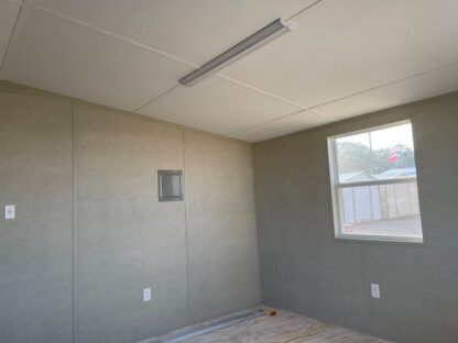 12 x 20 Lined Deluxe Office-H204597 - H204597 - Image 2